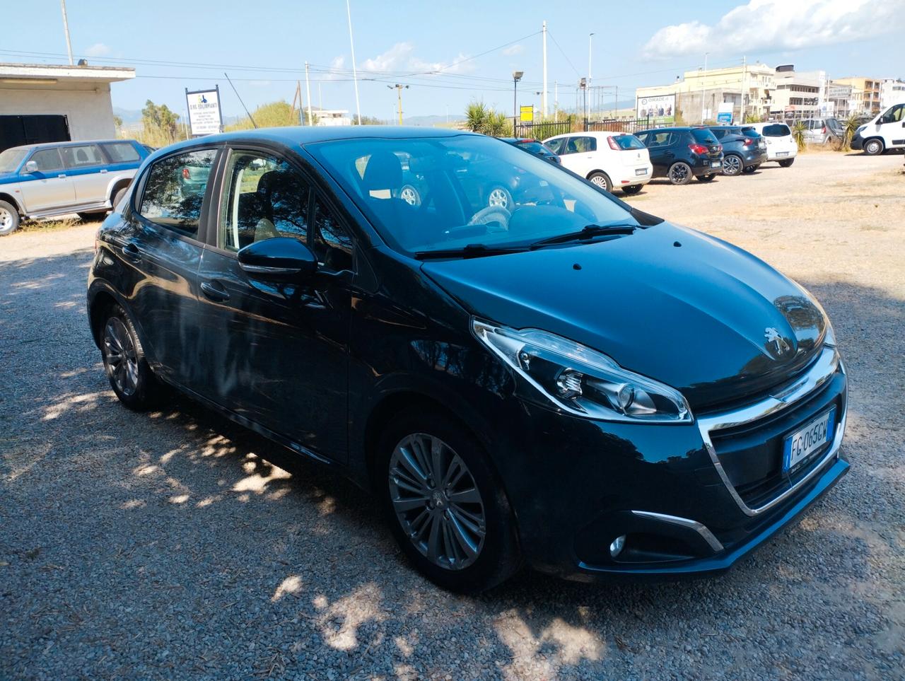 Peugeot 208 BlueHDi 75 5 porte Allure