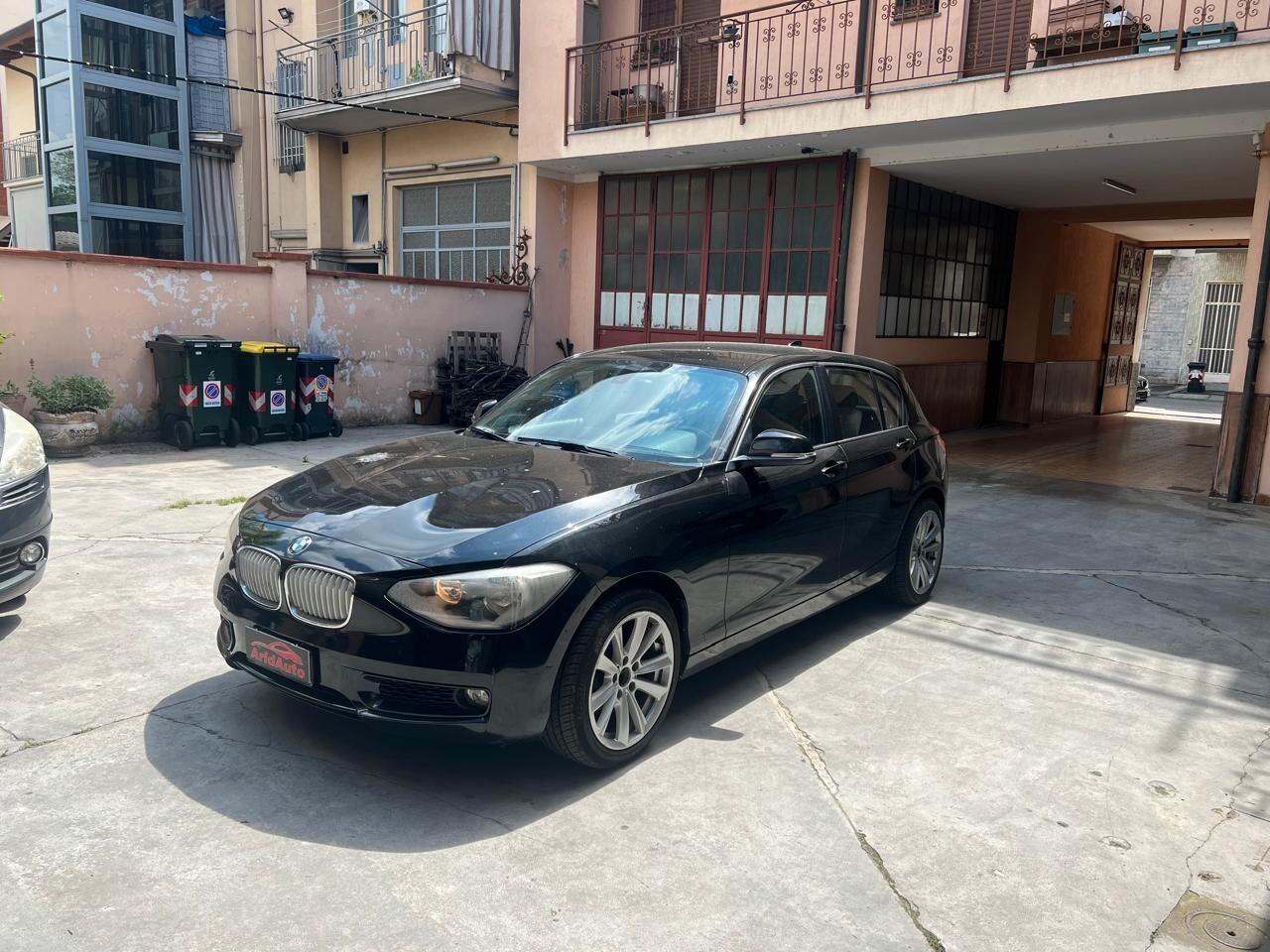 Bmw 118 118d 5p. Sport