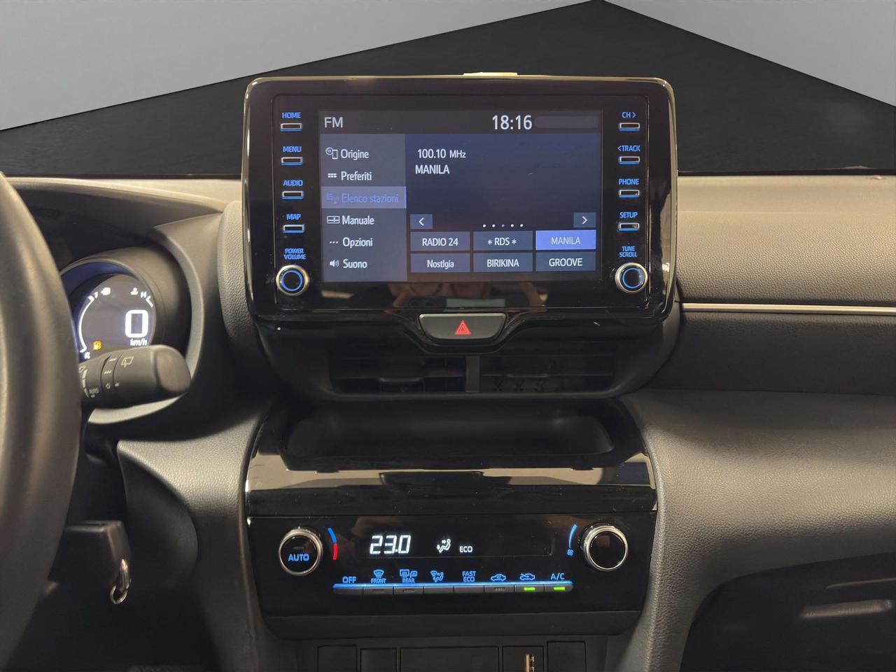 Toyota Yaris Cross 1.5h Active fwd 116cv e-cvt