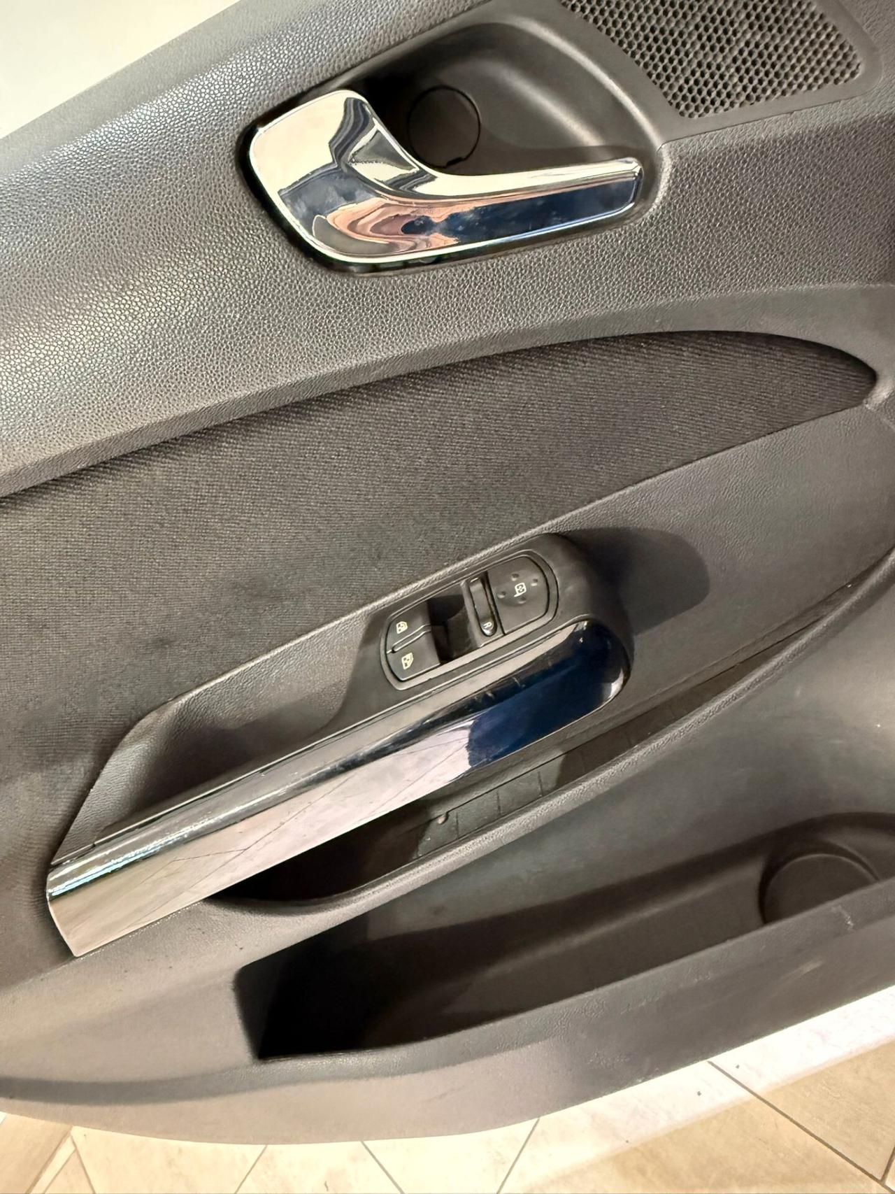 Opel Corsa 1.3 CDTI 75CV 5 porte Cosmo