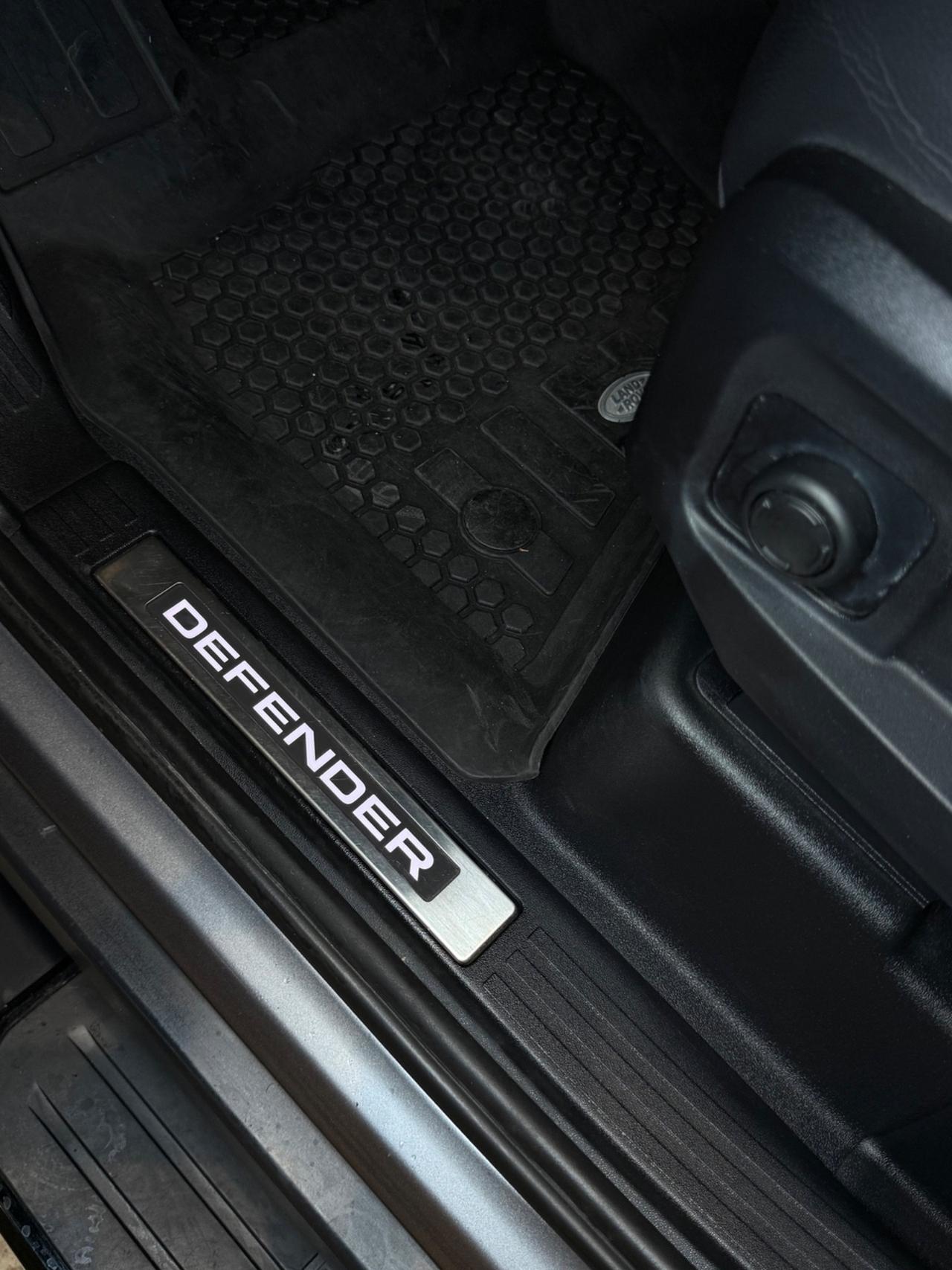 Land Rover Defender 90 3.0D I6 200 CV AWD Auto