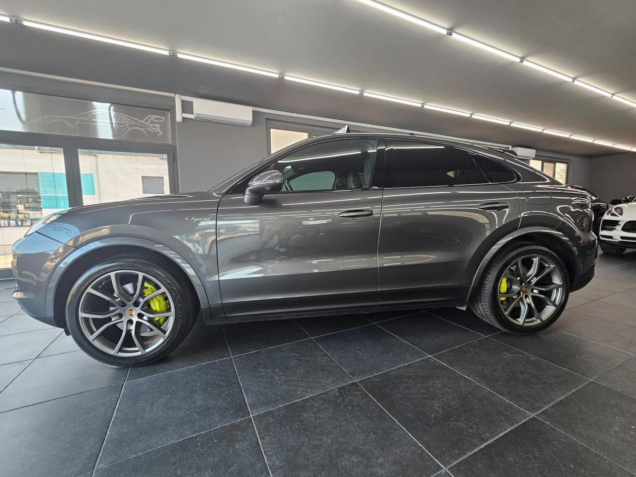 Porsche Cayenne Platinum