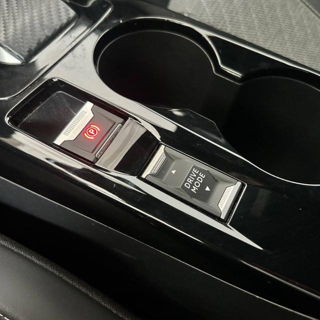 PEUGEOT 2008 PureTech 130 S&S EAT8 Allure