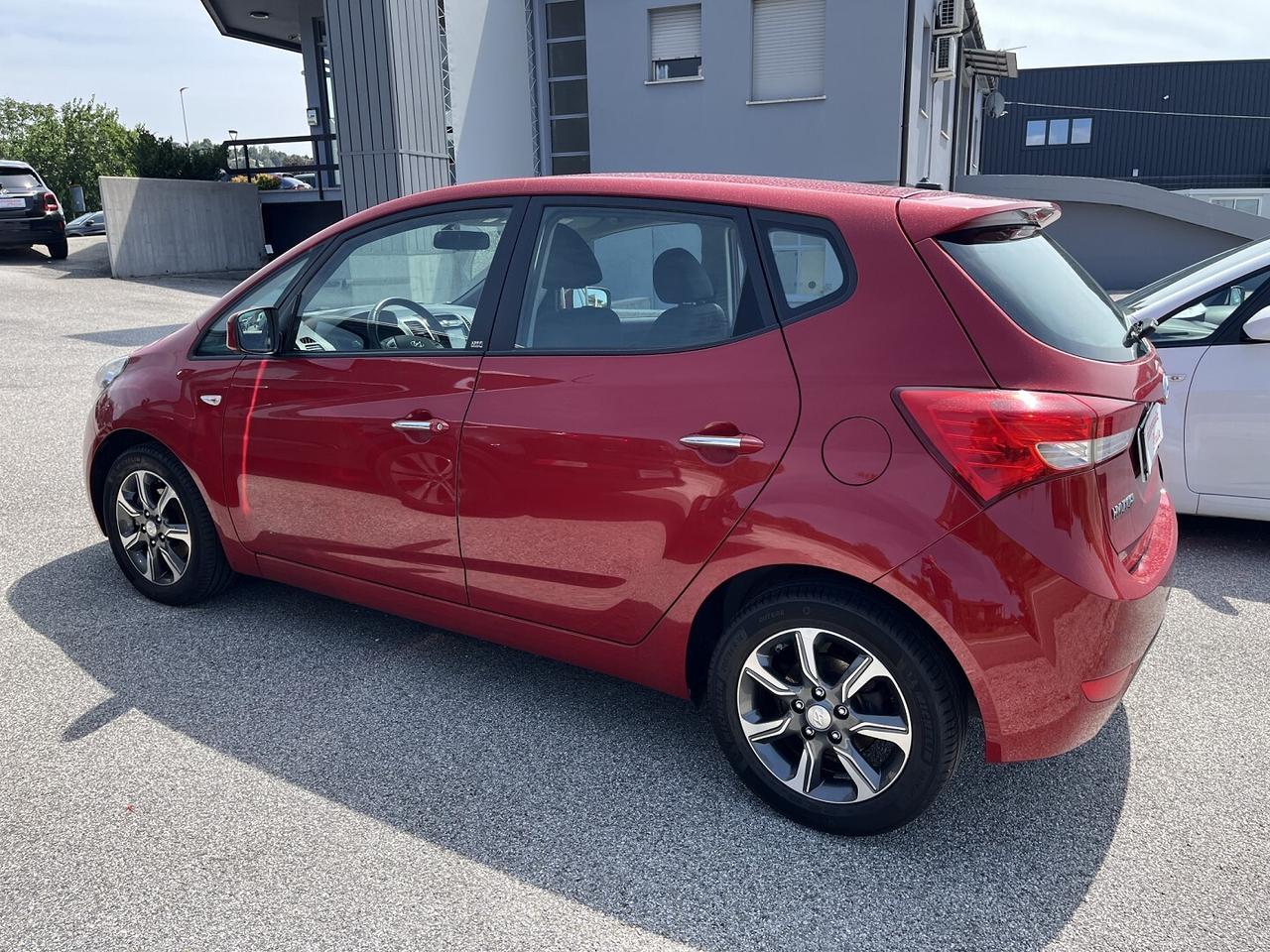 HYUNDAI IX 20 1400 CC 90 CV