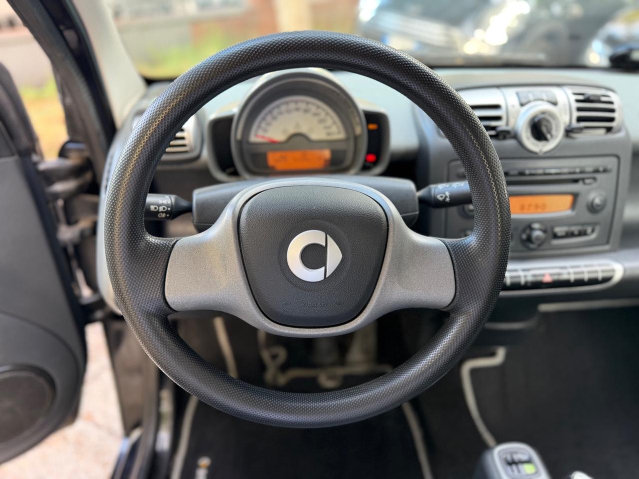 Smart ForTwo 1000 52 kW coupé pure