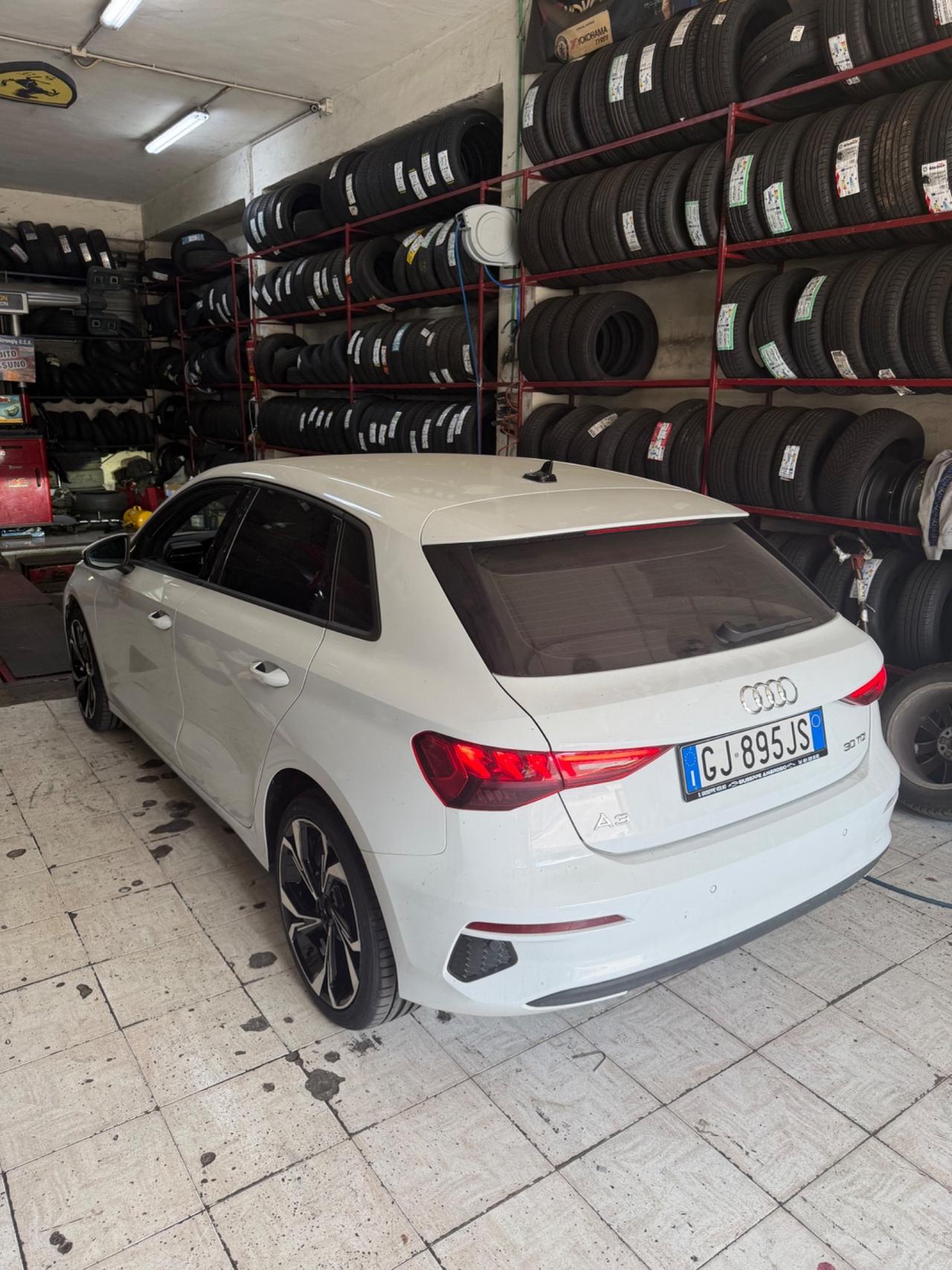 Audi A3 SPB 30 TDI S line edition