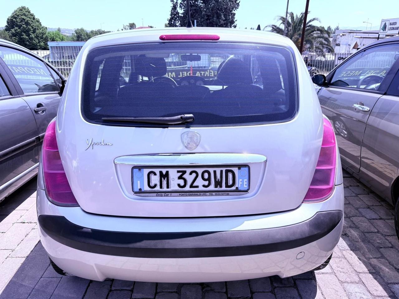 Lancia Ypsilon 1.2 16V Platino Ok neopatentati
