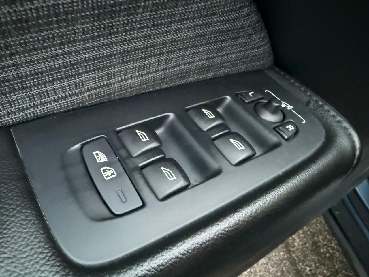 Volvo XC60 B4 (d) MY23 Automatico Core My23