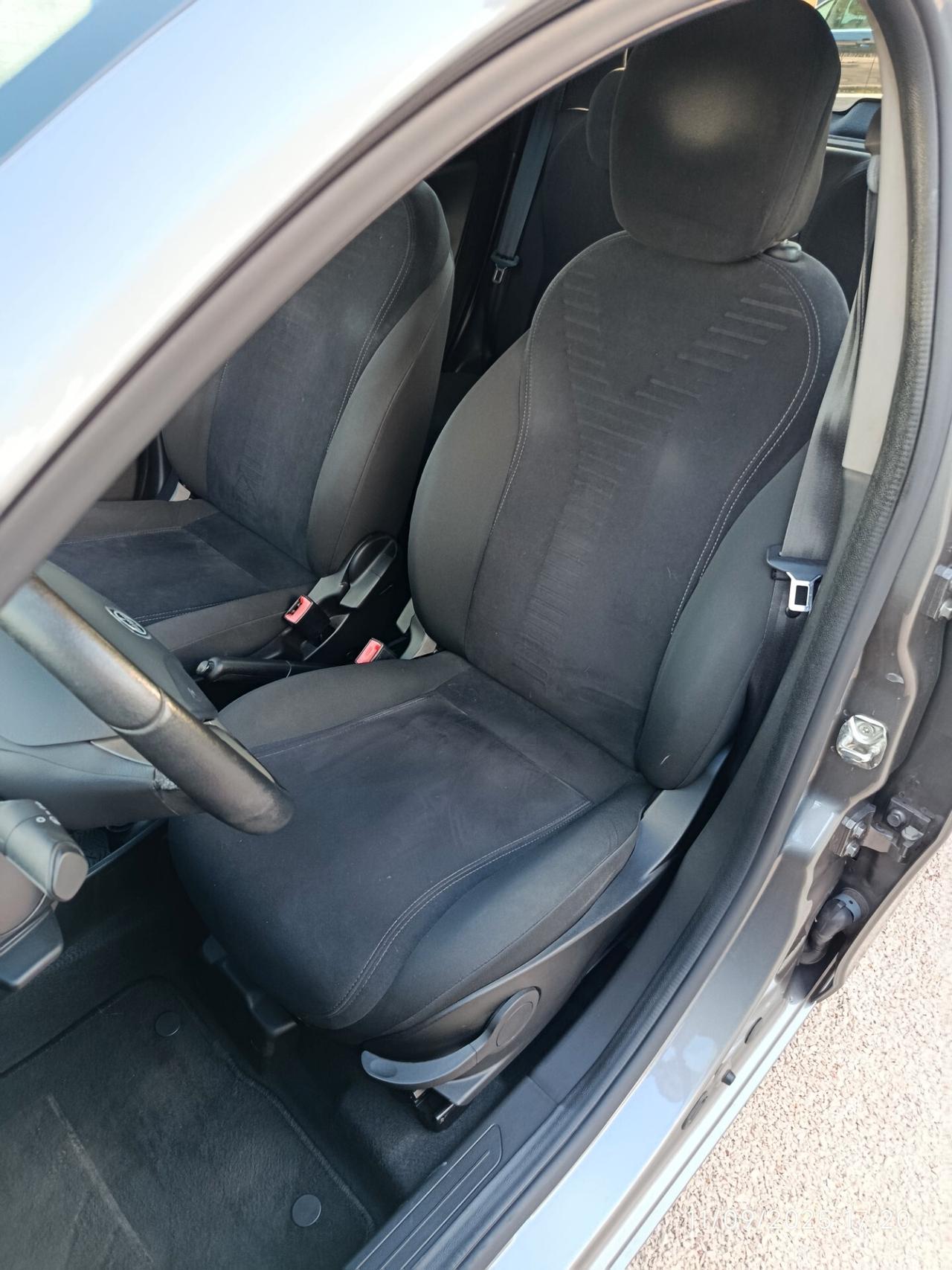 Lancia Ypsilon 1.3 MJT 16V 95 CV 5 porte S&S Gold