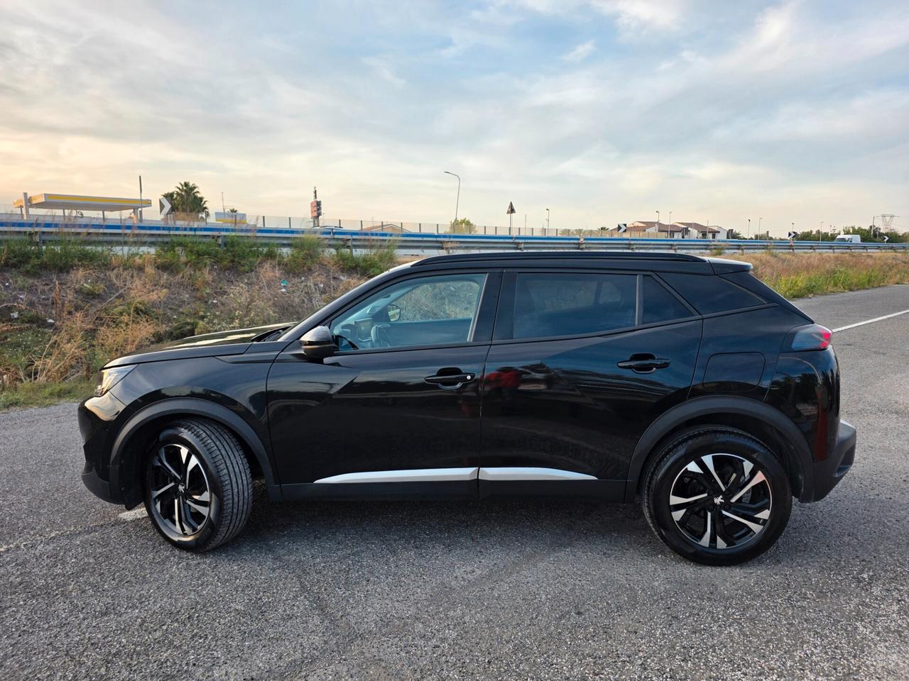 Peugeot 2008 BlueHDi 110 S&S Allure Pack
