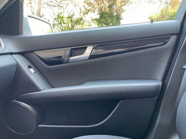 MERCEDES-BENZ C 200 CDI 136CV CAMBIO AUTOMATICO SENSORI PARCHEGGIO