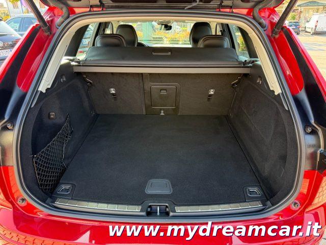 VOLVO XC60 B4 (d) automatico Core