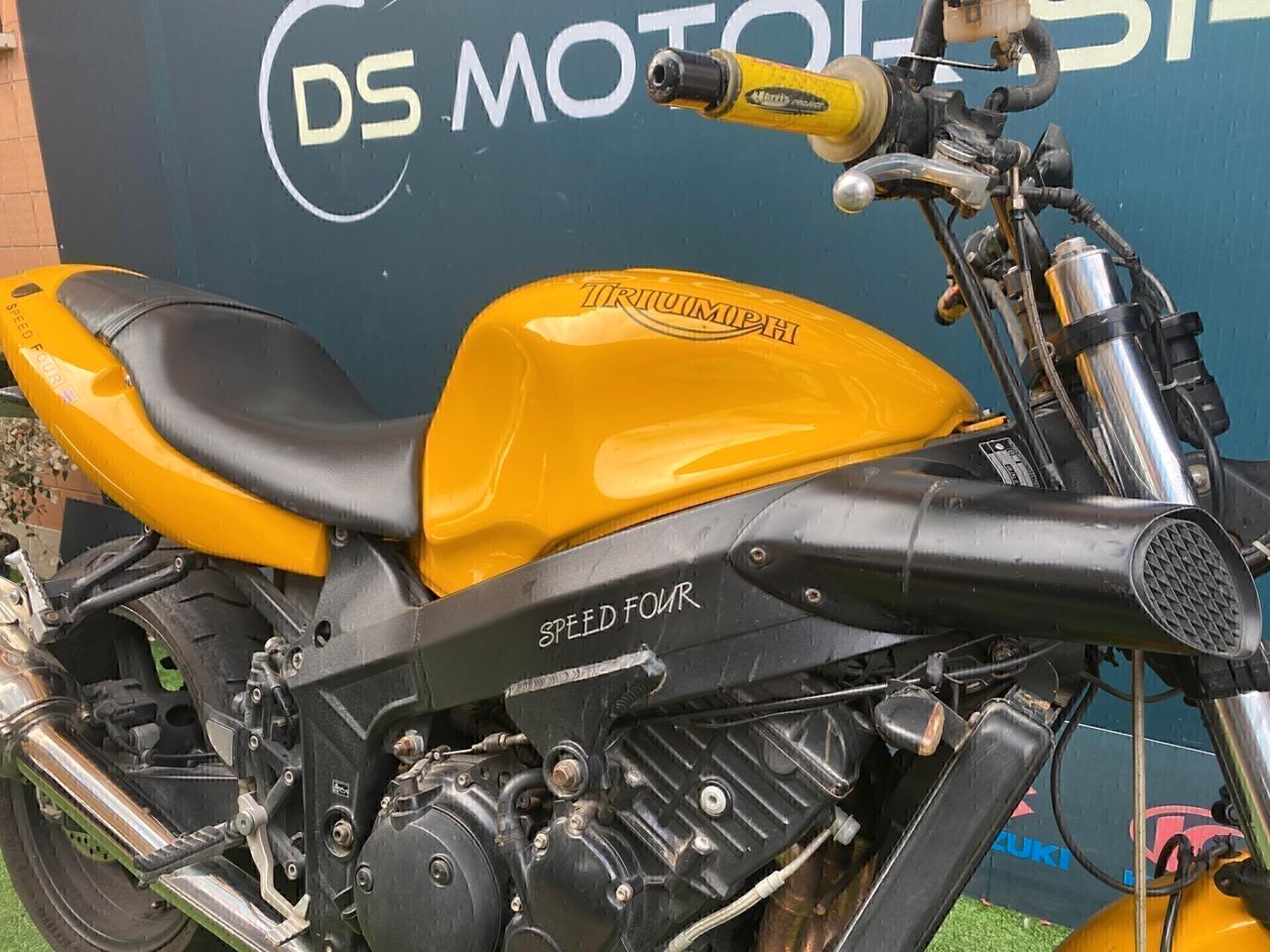 Triumph Speed Four 600