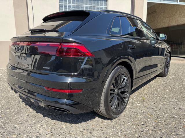 AUDI Q8 SUV TFSI e quattro 290 kW tiptronic S line edition