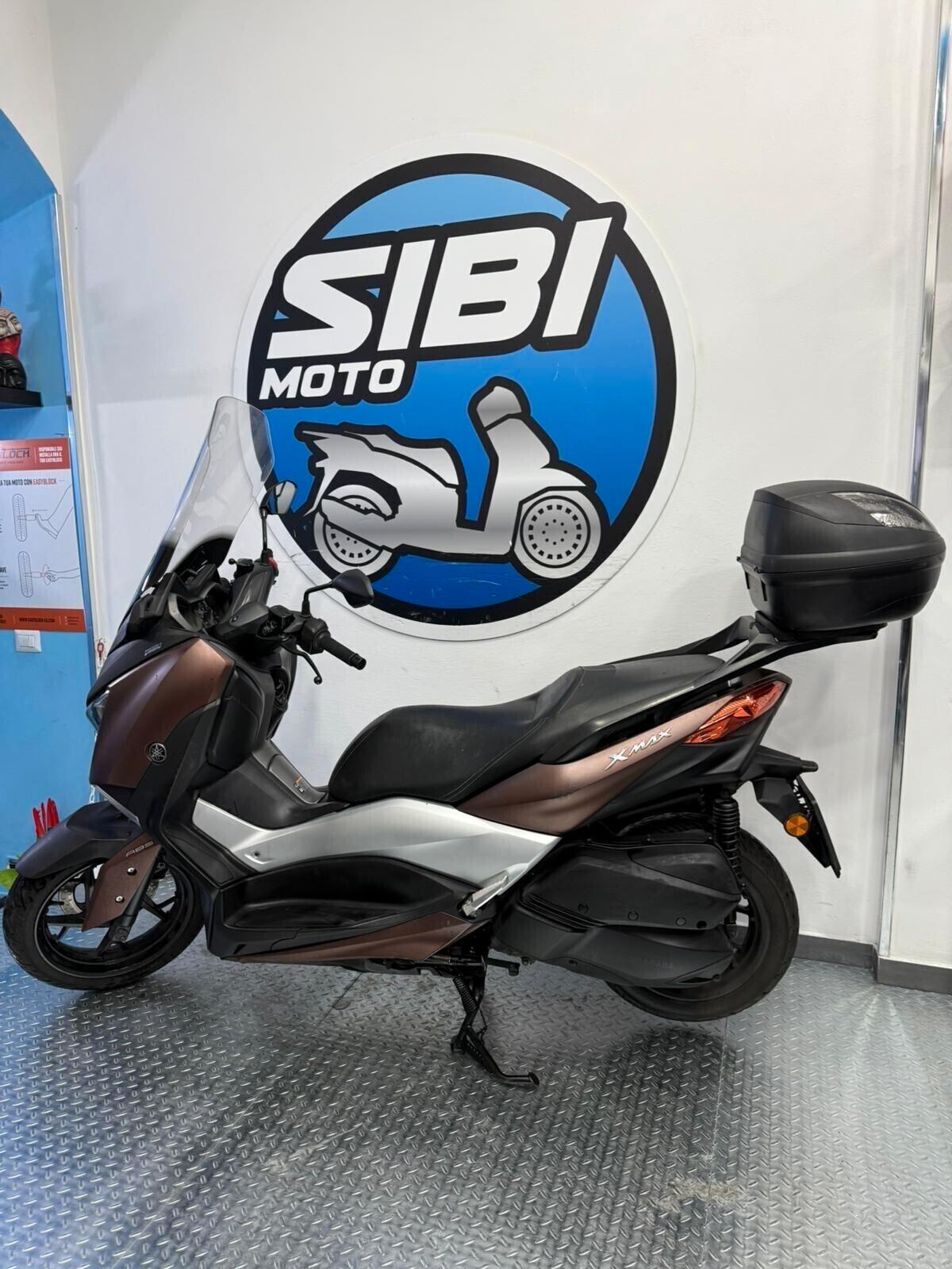 Yamaha X-MAX 300
