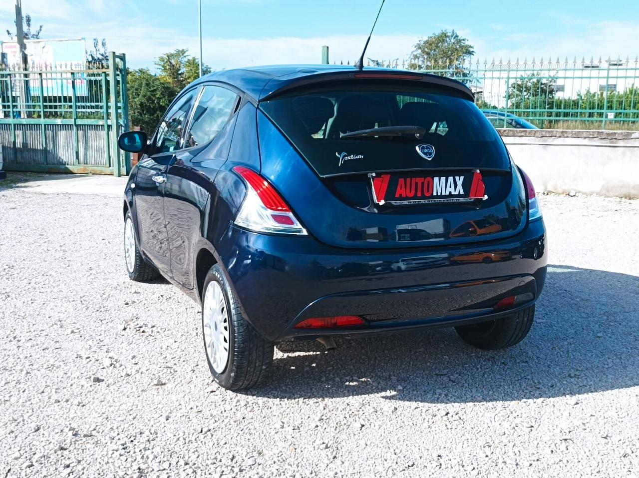 Lancia Ypsilon 1.2 69 CV 5 porte GPL Ecochic Gold