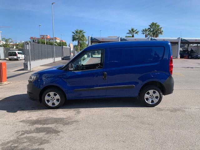 FIAT DOBLO 1600 LOUNGE