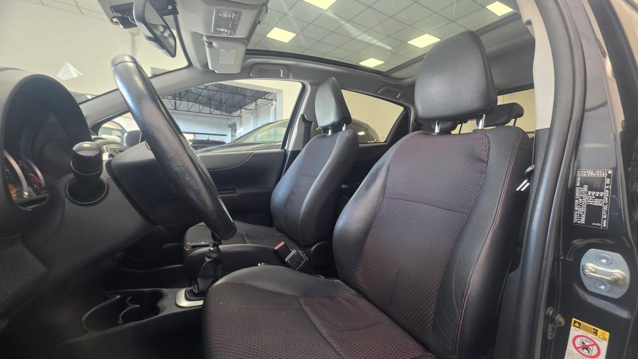 Toyota Yaris 1.4 D-4D 5 porte Lounge