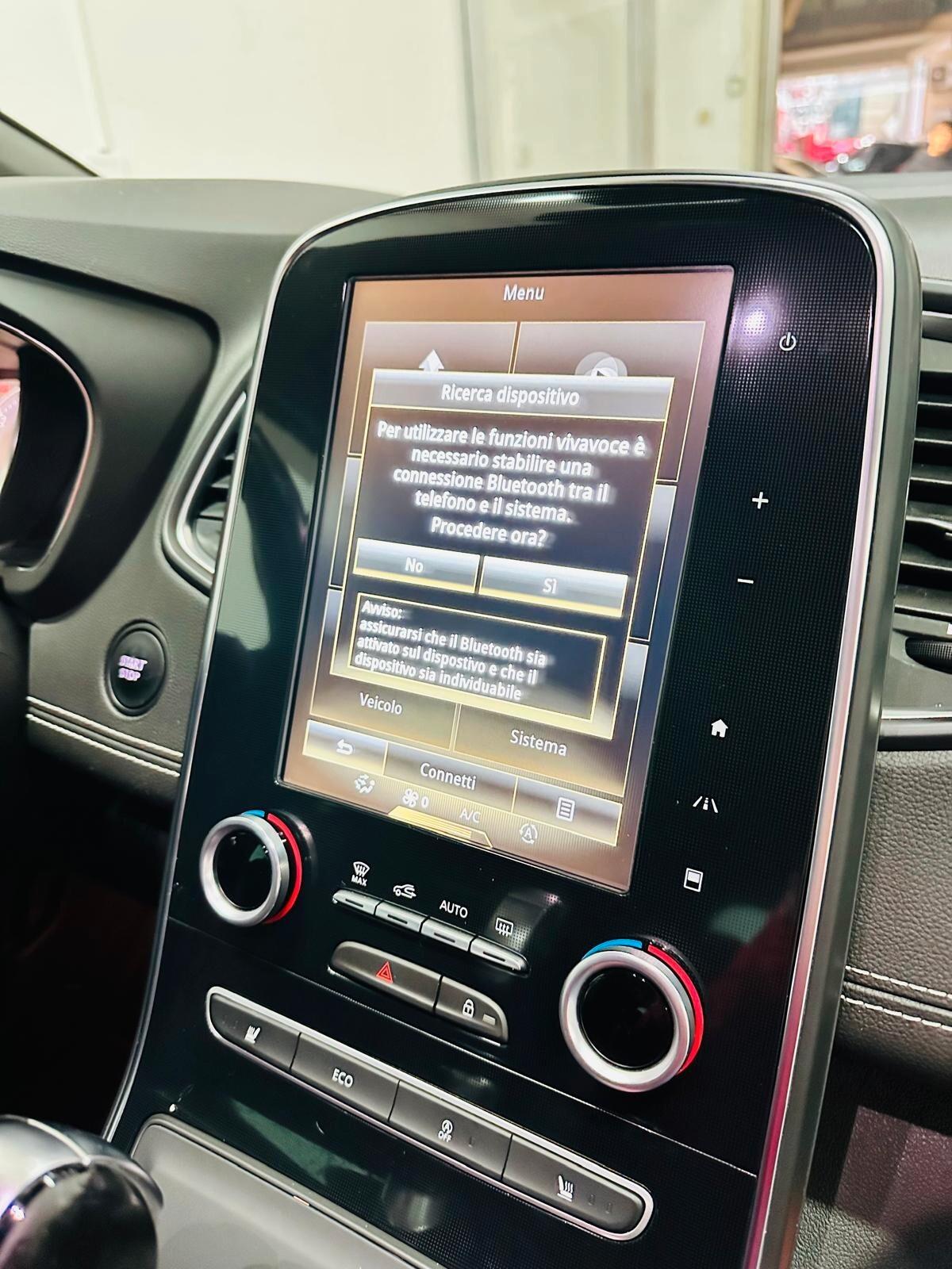 Renault Grand Scenic dCi 110 CV EDC Energy Intens BOSE Edition