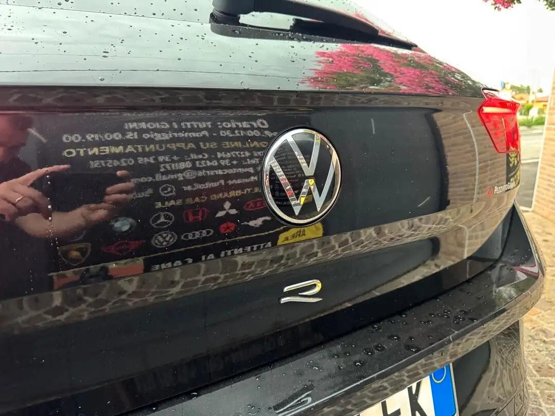 Volkswagen T-Roc R 2.0 TSI DSG 4MOTION BlueMotion Technology