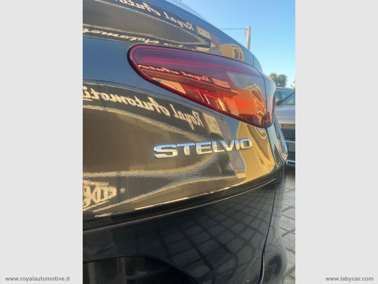 ALFA ROMEO Stelvio 2.2 T.diesel 180CV AT8 RWD Super