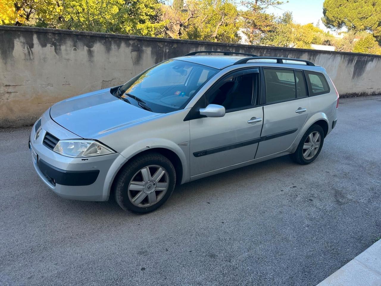 Renault Megane Mégane C-C 1.5 dCi/105CV Dynamique