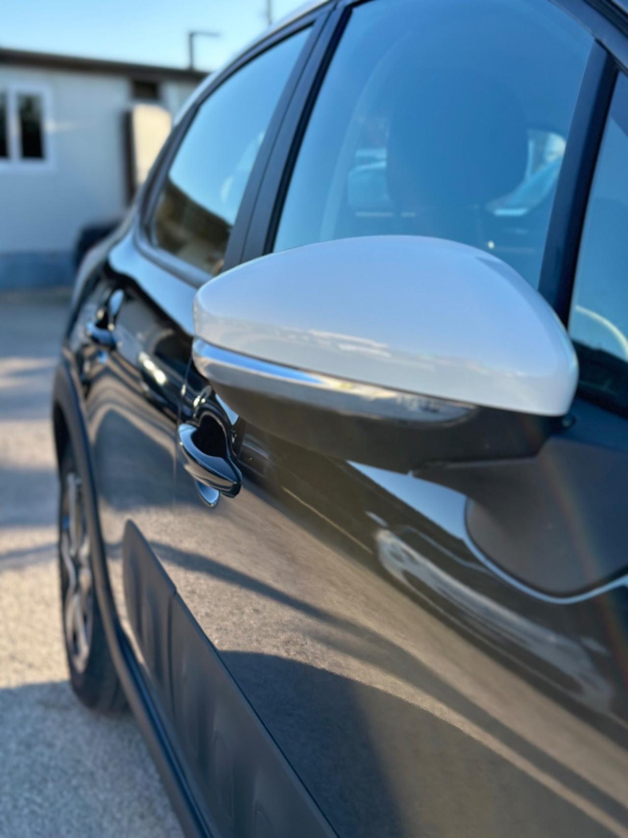 Citroen C3 PureTech Shine 83cv 1.2 Benz/Gpl 2020