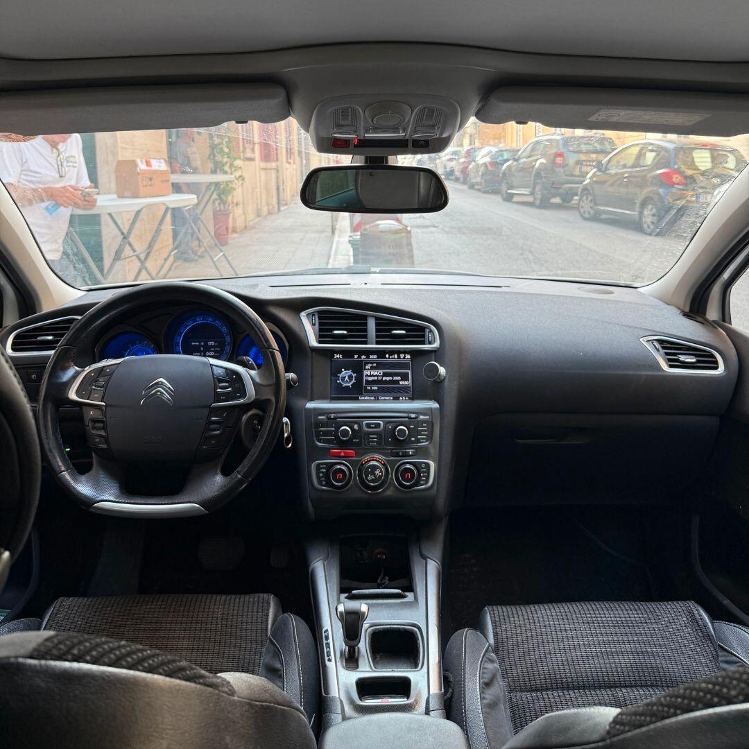 Citroen C4 1.6 e-HDi 110 **CAMBIO AUTOMATICO**