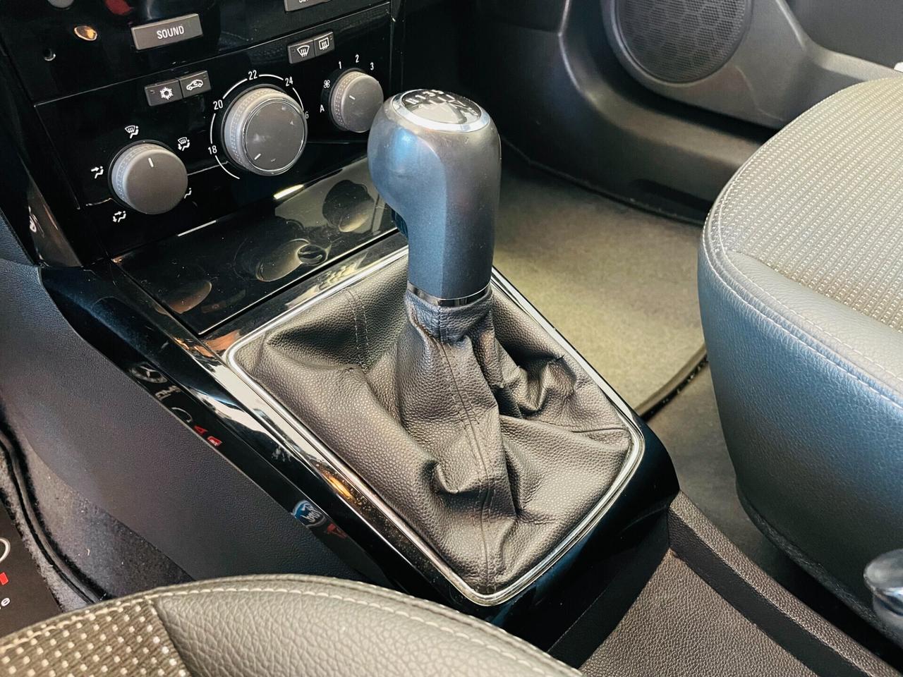 Opel Astra Cabrio TwinTop 1.9 Diesel 150CV Cosmo