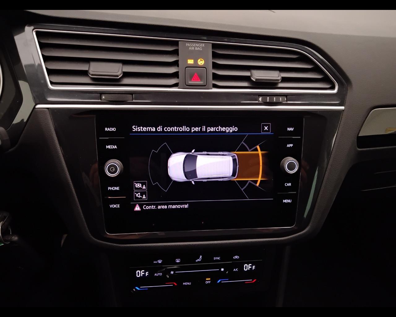 VOLKSWAGEN Tiguan II 2021 - Tiguan 2.0 tdi Life 122cv