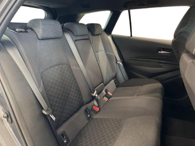 TOYOTA Corolla Active 1.8 Hybrid Touring Sports