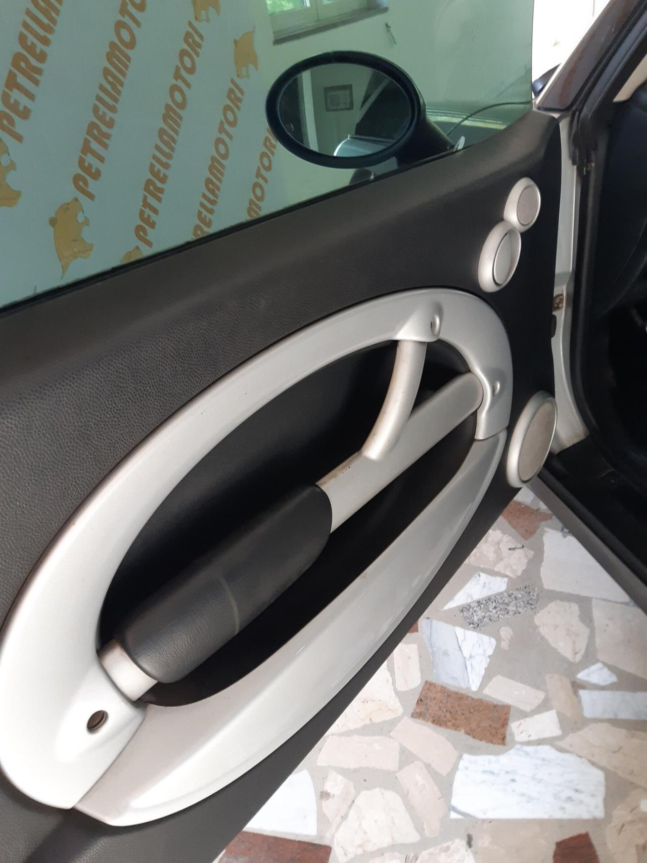 Mini cooper 1.6 16V One 90cv