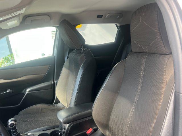 DS AUTOMOBILES DS 3 Crossback BlueHDi 100 So ChicDA ?149,00