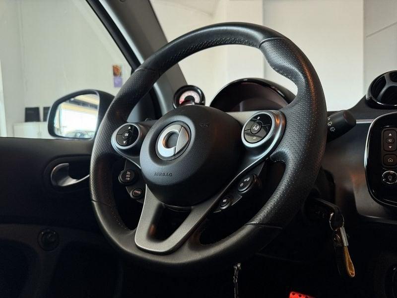 smart fortwo fortwo 90 0.9 Turbo twinamic Passion