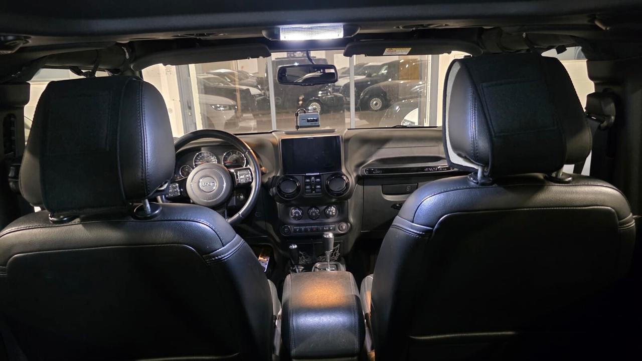 Jeep Wrangler Unlimited 2.8 CRD DPF Rubicon Auto