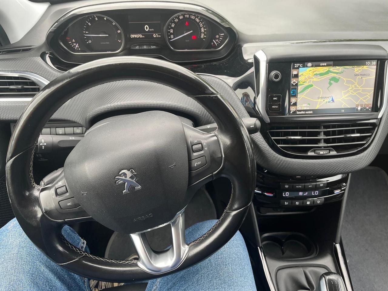 Peugeot 2008-1.2 benz-“allure”-2015