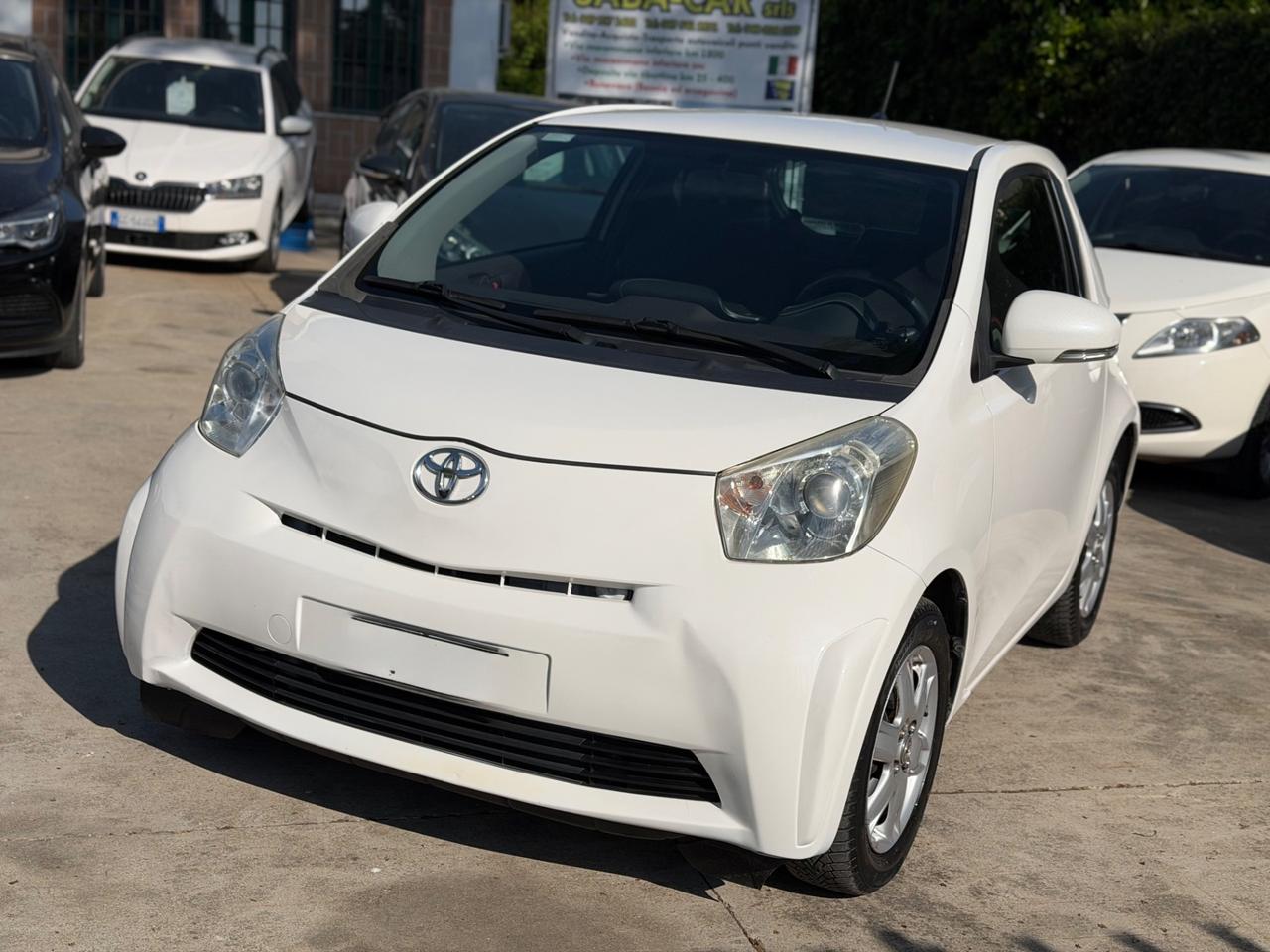 Toyota iQ 1.0 Sol