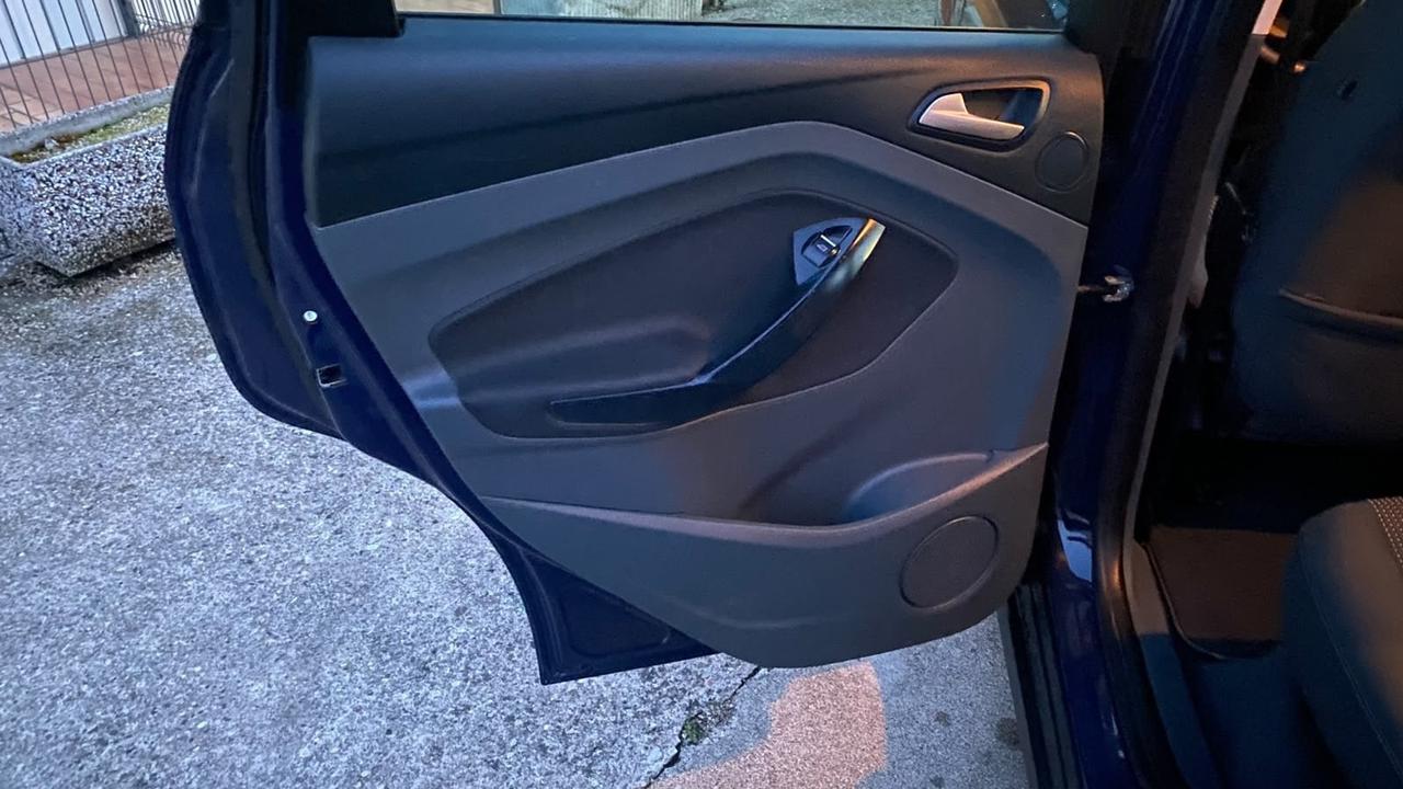 Ford C-Max 1.6 120CV GPL Plus