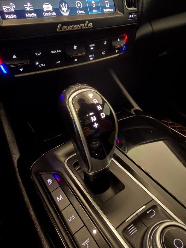 MASERATI Levante V6 Diesel AWD Gransport