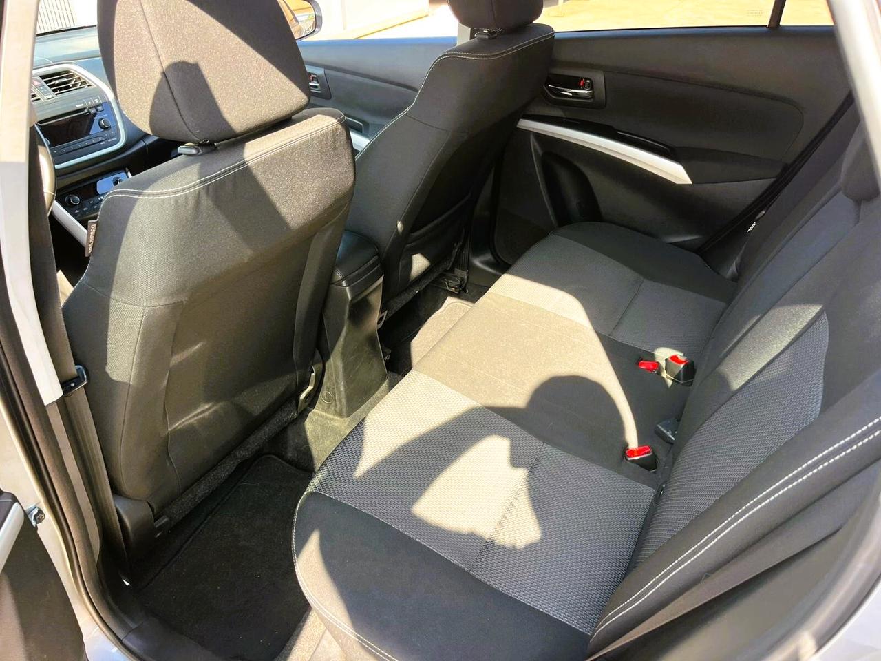 Suzuki S-Cross 1.6 DDiS Top