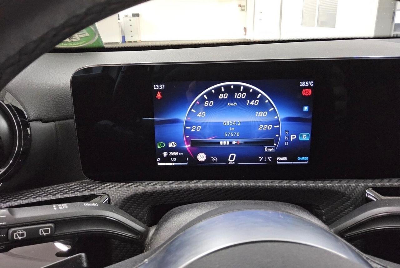 Mercedes-benz A 180Benzina Automatic Sport plus Led camera