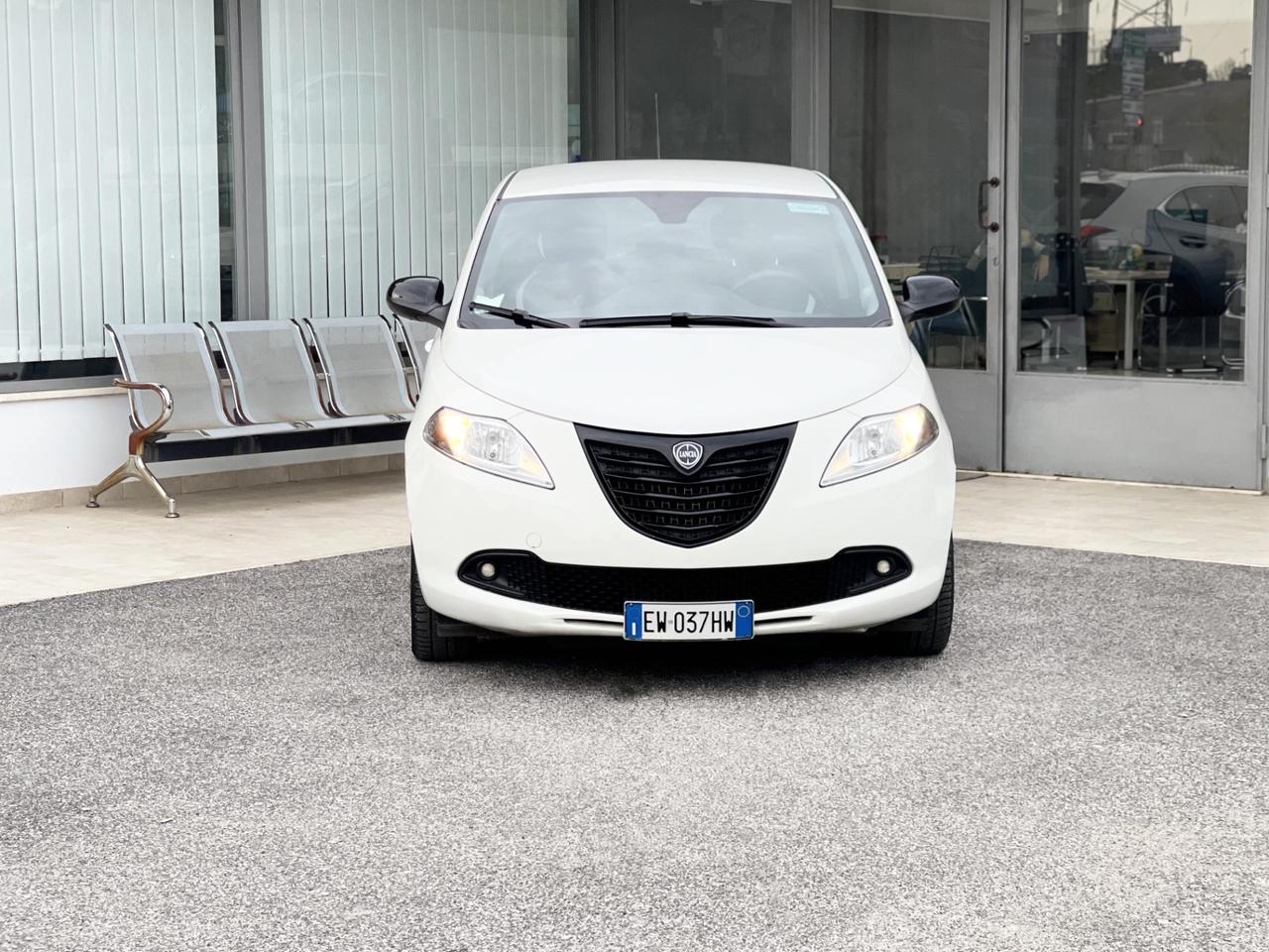 Lancia Ypsilon 1.2 Gpl 69CV E6 Neo - 2014