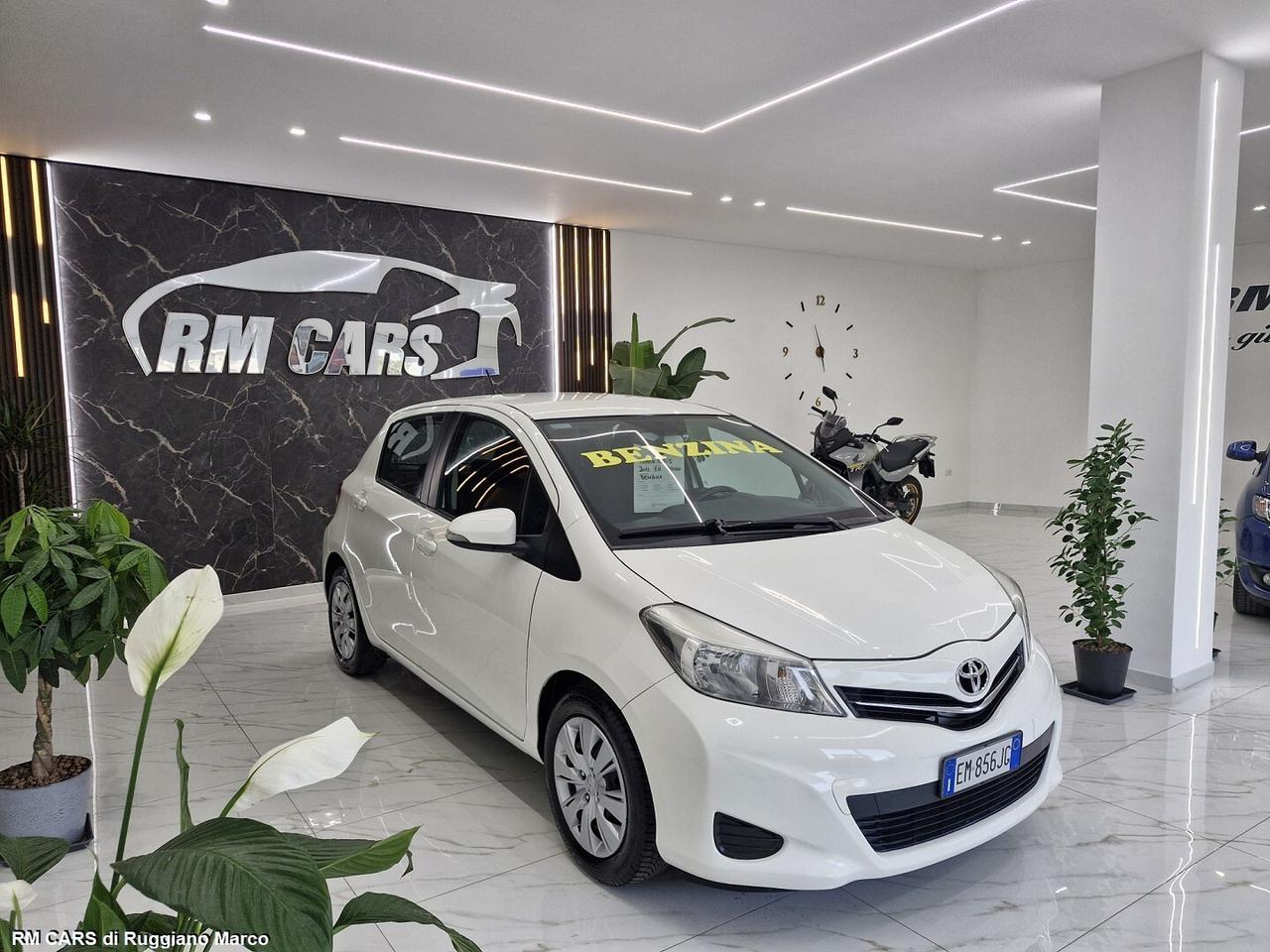TOYOTA YARIS 1.0 BENZINA 69CV X NEOPATENTATI