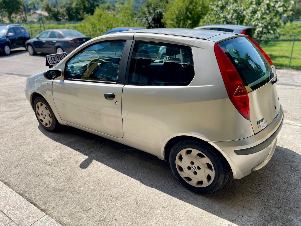 Fiat Punto 1.2i 44kw ELX OK NEOPATENTATI
