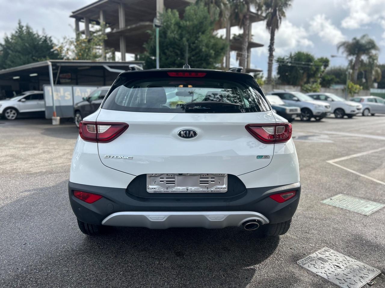 Kia Stonic 1.4 MPI EcoGPL Style B-Color