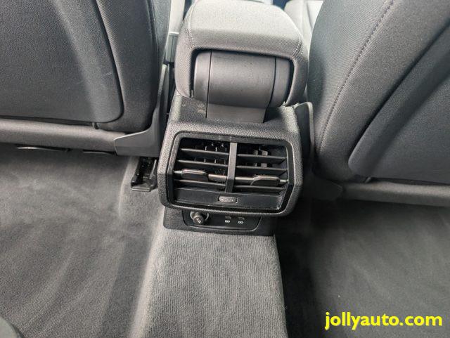 AUDI Q3 45 TFSI e S tronic Business Plug in Hybrid