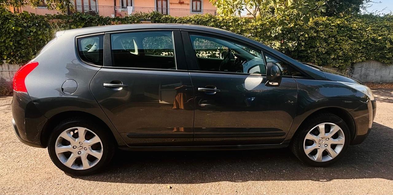 Peugeot 3008 1.6 HDi 115CV Business