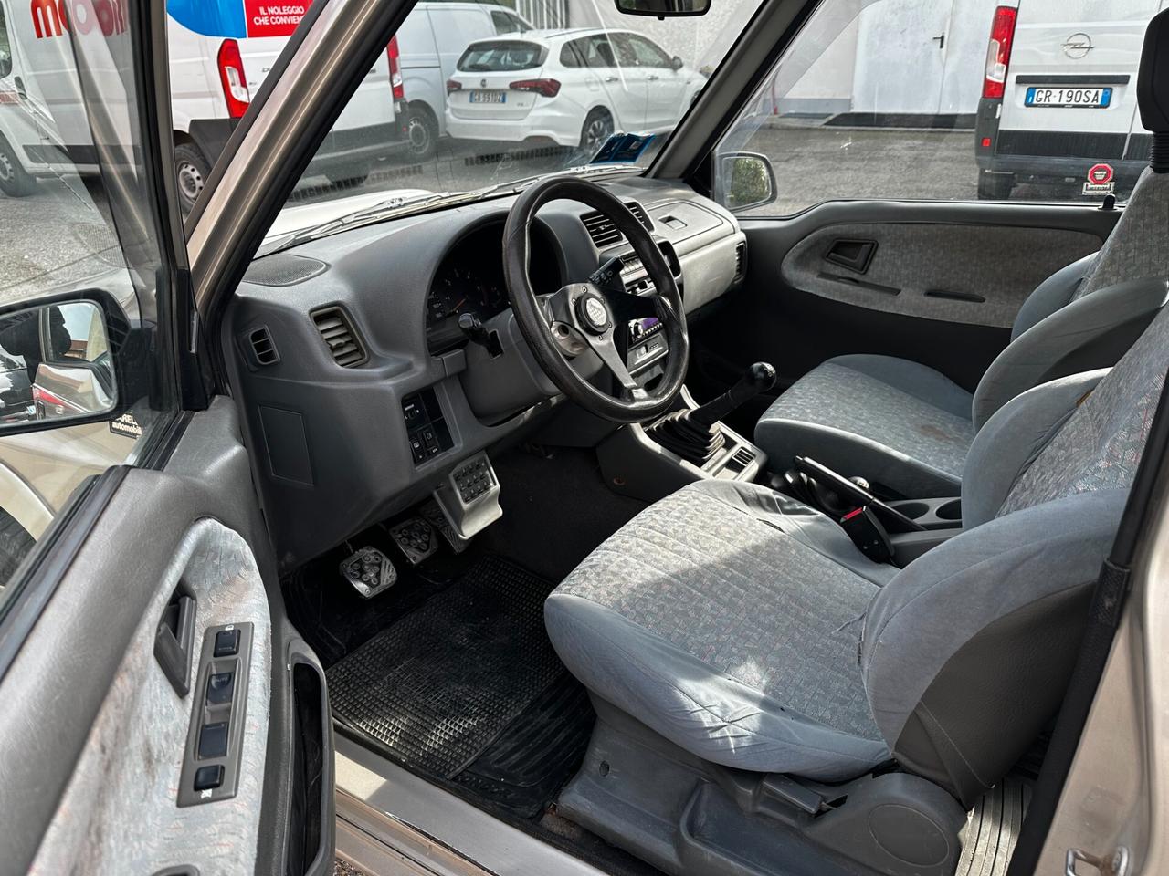 Suzuki Vitara 1.9 TD JLX P.Pack "NEOPATENTATI"