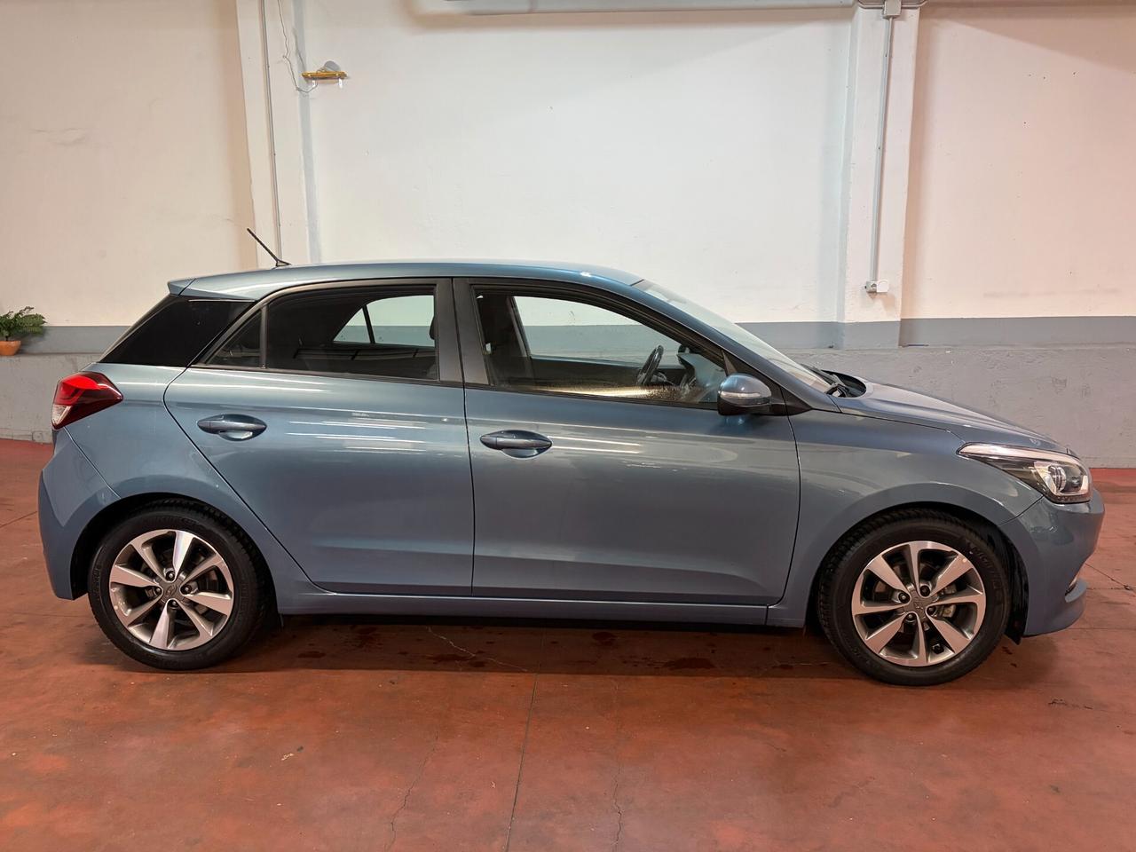 Hyundai i20 1.2 84 CV 5 porte Econext Comfort