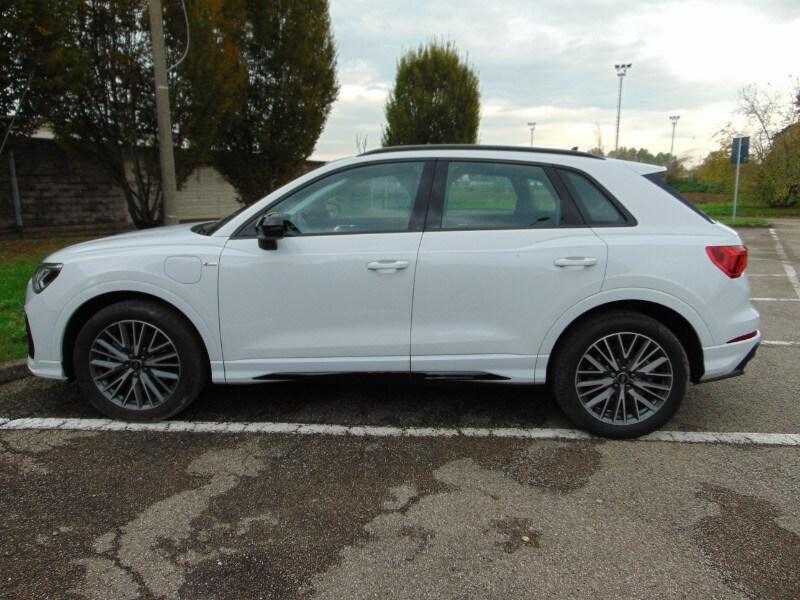 AUDI Q3 2ª serie Q3 45 TFSI e S tronic S line ...